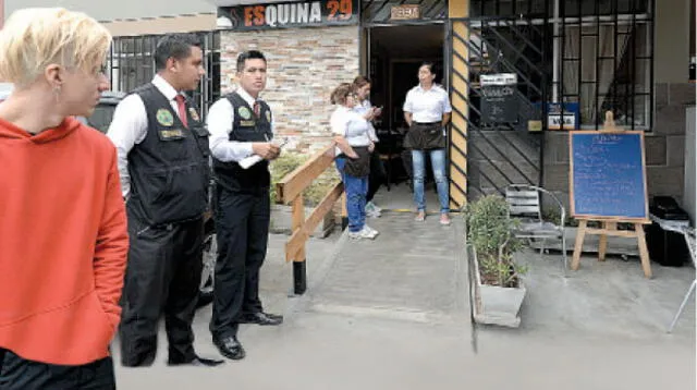 Peritos llegaron al lugar del ataque, en pleno centro bancario de San Isidro