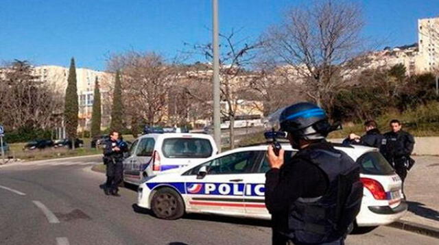 La Gendarmería ha desalojado el hotel en medio del operativo en curso 