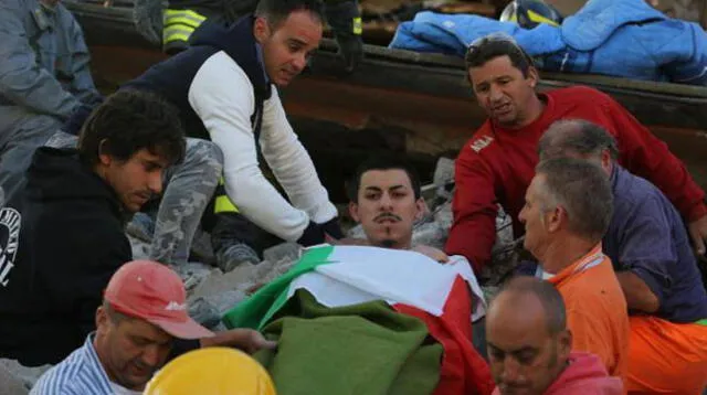 Peruano es rescatado tras terremoto en Italia 