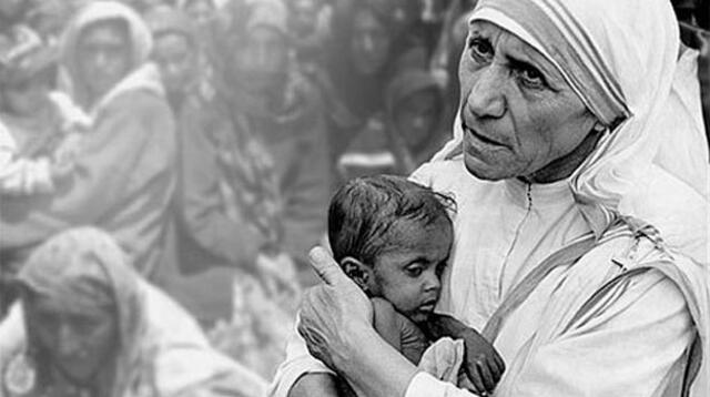 Papa Fracisco la proclama como Santa a la Madre Teresa de Calcuta 