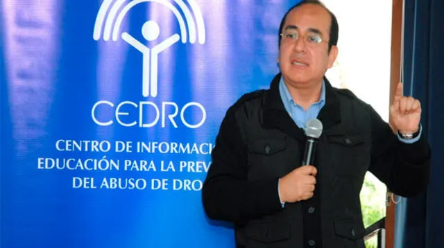 Sicólogo Miltón Rojas advierte peligro de redes