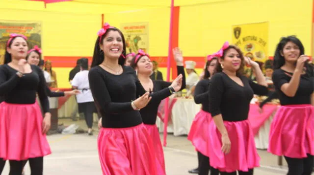 Fernanda Lora Paz participó en baile donde rindieron homenaje a Juan Gabriel