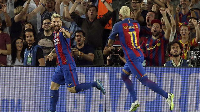 Messi celebra junto a Neymar