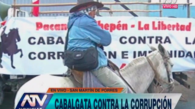 Jinetes llegaron a Lima en marcha denominada "Cabalgata contra la Corrupción" 