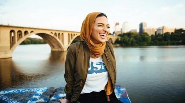 Sueña convertirse en la primera presentadora con hiyab de Estados Unidos