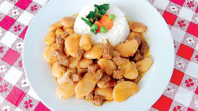 Aprende como hacer Guiso de pallares con carne. Aprende como hacer Guiso de pallares con carne.