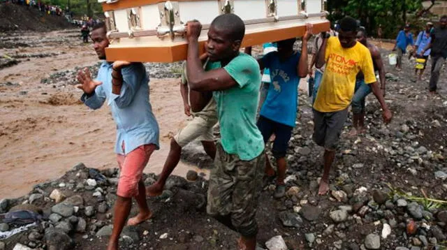 Huracán Matthew deja más de 100 muertos a su paso en Haití