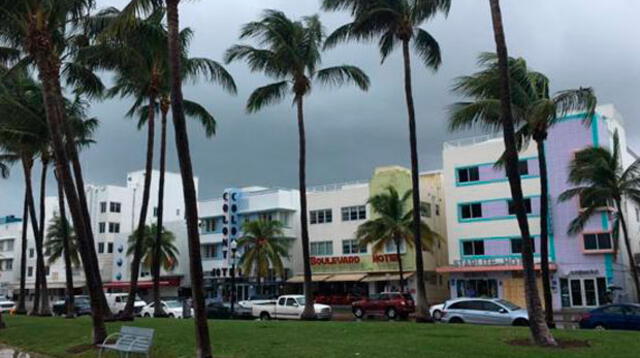 Estado de emergencia en Florida ante la llegada del huracán Matthew