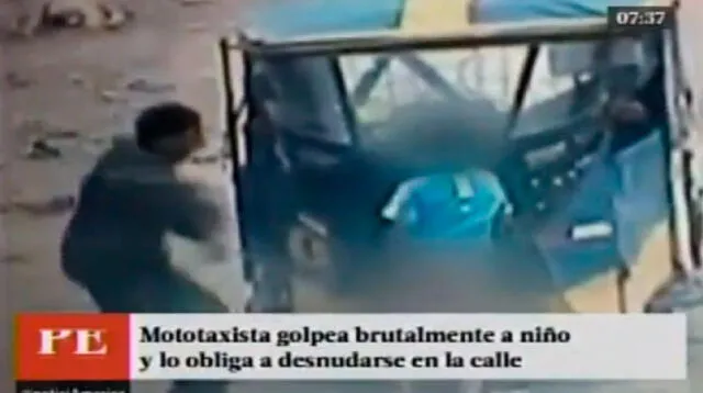 Imágenes captan a sujeto golpeando a niño en la calle y lo obliga a desnudarse 