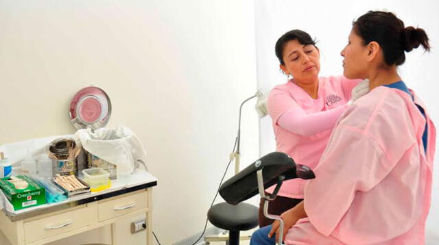Desde el lunes 17 realizan campaña de despistaje de cáncer de mama