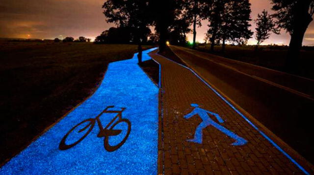 Carril-bici luminiscente en Polonia