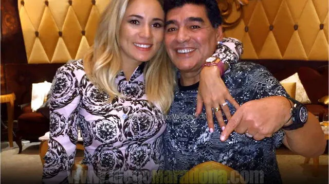 Maradona celebró con su pareja Rocío sin sus hijas