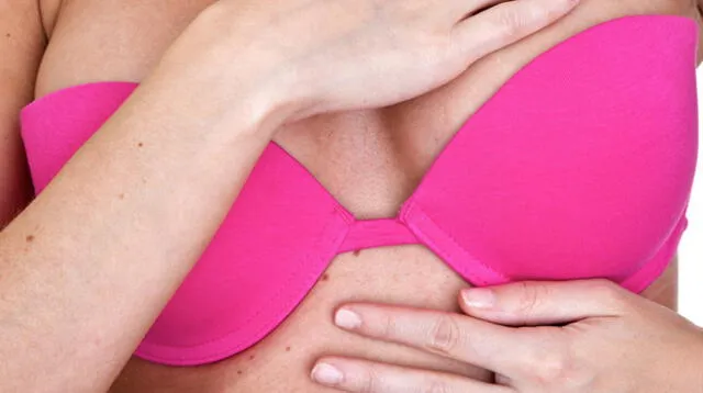 Los riesgo de padecer cáncer de mama.