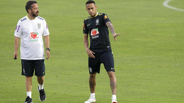 Neymar es celosamente resguardado en Lima