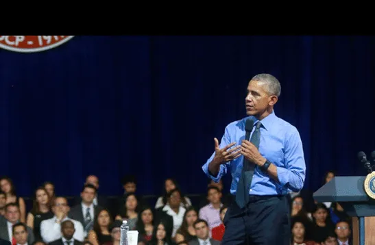 Presidente Barack Obama pide un pollo a la brasa y también un pisco sour