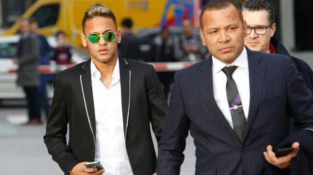 Neymar y su familia la pase mal por juicio por pase del  Santos al Barcelona