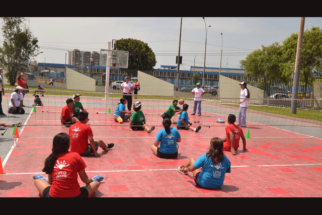 Prácticando Golbol