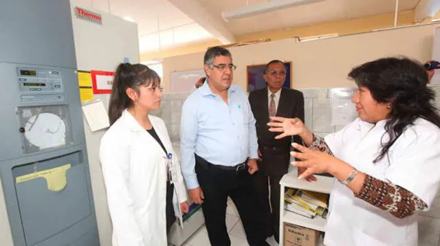Inspeccionan hospital de EsSalud a nivel nacional 