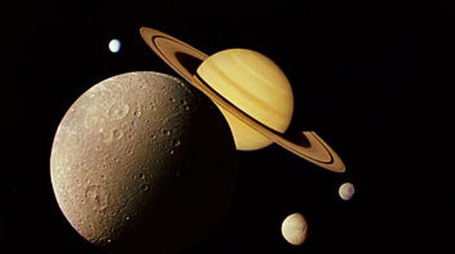 Publican foto detallada de Pandora, una luna de Saturno