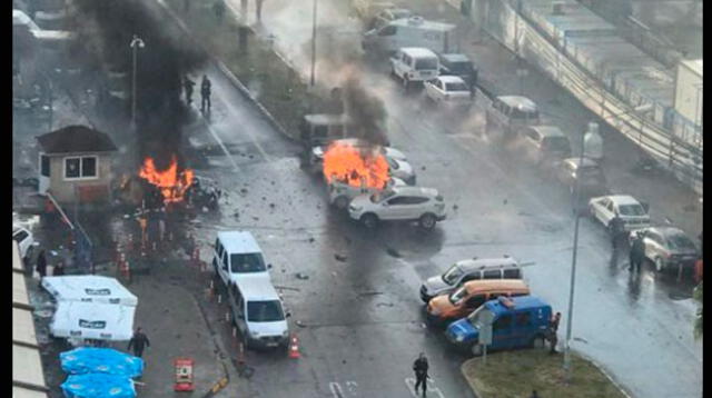 Coche bomba deja 3 heridos en nuevo atentado terrorista en Turquía