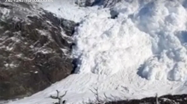 Impresionante avalancha de nieve sorprendió a turistas
