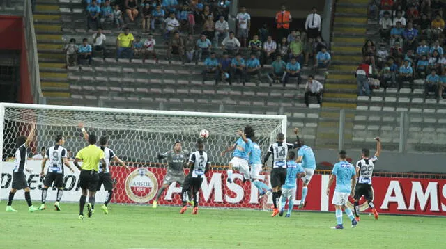 Jorge Cazulo anotó un golazo contra Santos