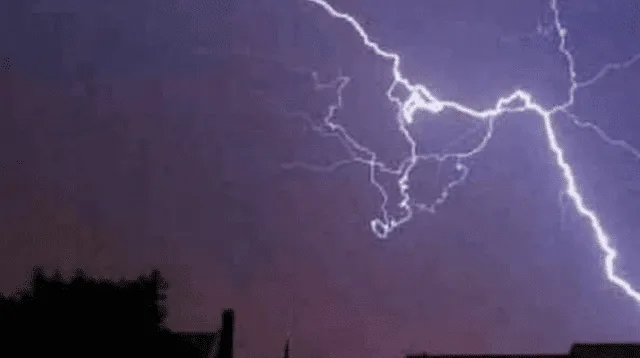 Intensa tormenta eléctrica deja tragedia en Piura