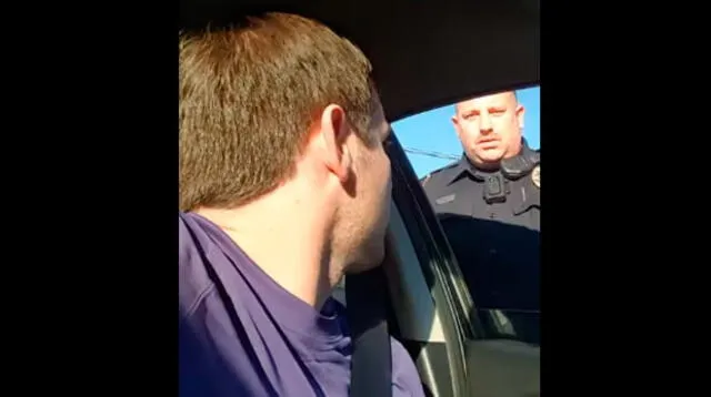 Conductor de Uber humilla a un policía de intentó arrestarlo