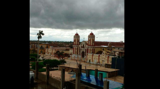 Gigantescas nubes volvieron a aparecer en Chiclayo