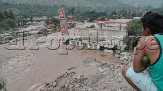 Grifo quedó inundado en este sector