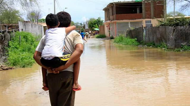 Difícil momento para miles de niños en Piura tras inundaciones
