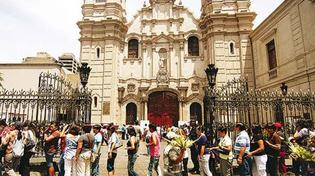 Recorrimos las iglesias más importantes en el centro de Lima