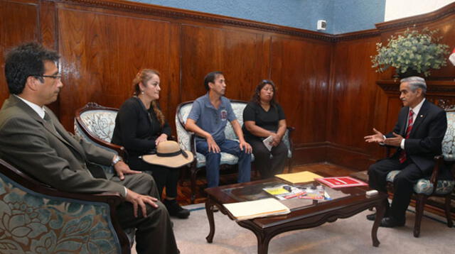 El presidente del Poder Judicial se reunió con los familiares de las víctimas de la Costa Verde