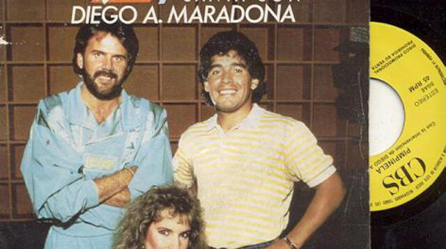 Maradona cantó con el dúo 'Pimpinela'  el tema 'Querida amiga'