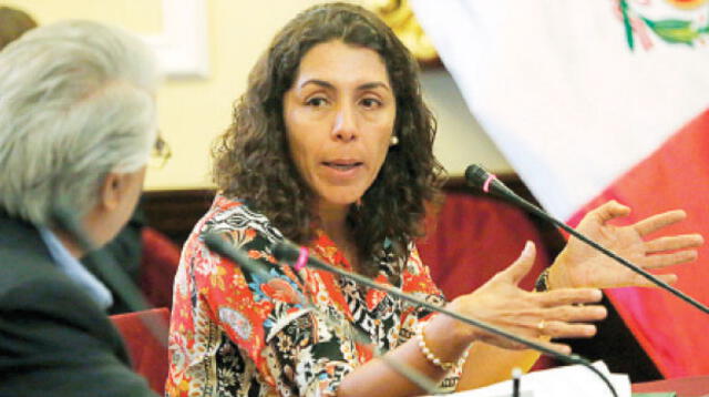 Transacciones fueron a personas vinculadas a Ollanta Humala y a su esposa Nadine Heredia