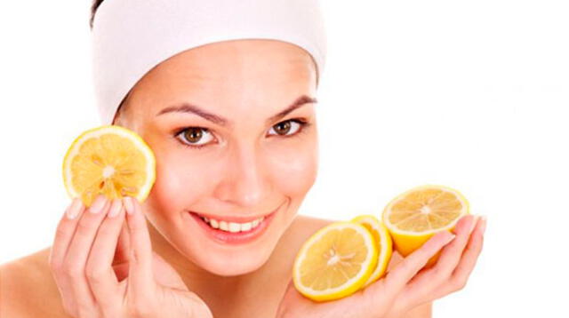 Aplicar jugo de limón sobre el acné irrita la piel.