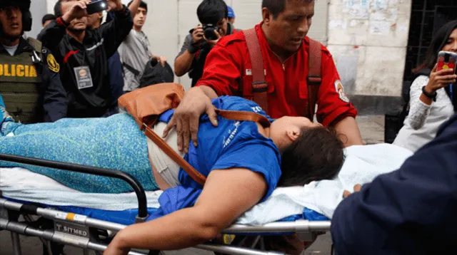 Incendio en galería comercial en Cercado de Lima deja 5 heridos
