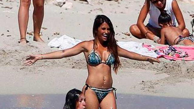 Antonella Roccuzzo y las sexys fotos que no se vieron de su viaja a Ibiza