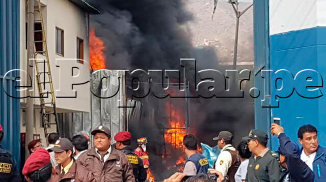 Se incendia local de bienes incautados del Ministerio Público en SJL