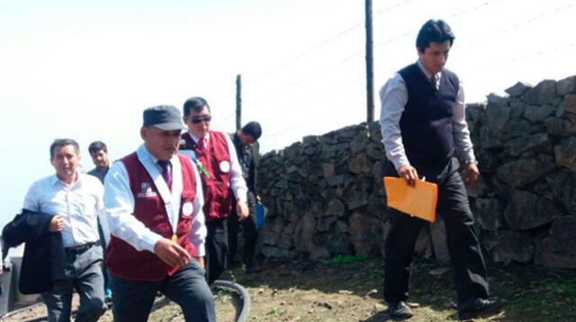 Alcalde de La Molina declaró ante el juez que investiga si derriba el "Muro de la Verguenza"