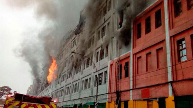 Incendio en Las Malvinas: Basombrío calificó de “crimen” siniestro ocurrido en almacén