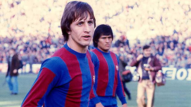 Sotil jugó al lado de Cruyff en el Barcelona