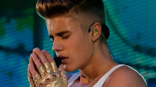 A Justin Bieber se le ha visto muy pegado a la religión últimamente