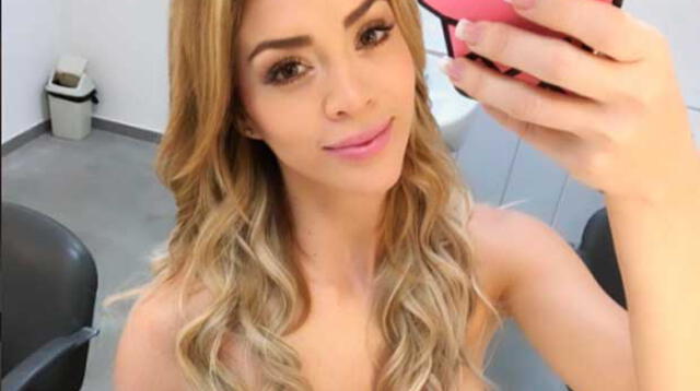 Sheyla Rojas se muestra atrevida y sexy