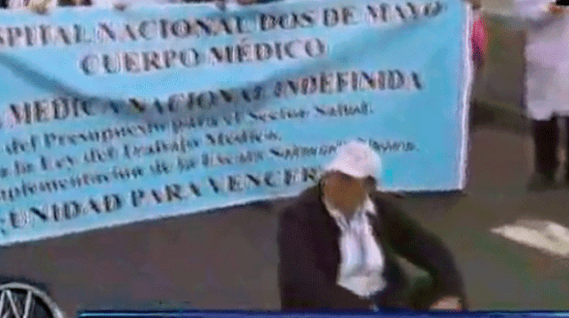 Doctores del INEN se suman a la protesta de la Huelga médica 