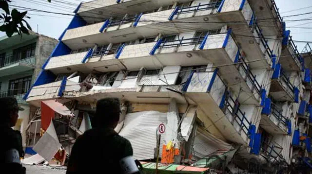 Derrumbe de hotel en México