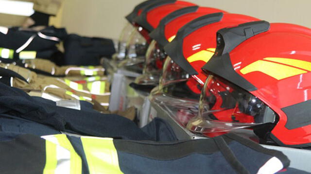 Modernos equipos para bomberos del Callao