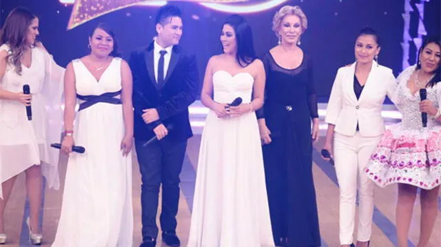Milagros Rumiche, Karen Cassaro y Arlettte Contreras participaron en la gran final de Reyes el Show