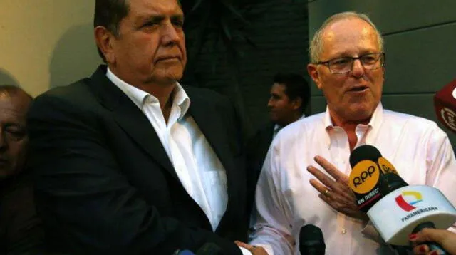 Alan García manifestó su preocupación por la crisis política del país
