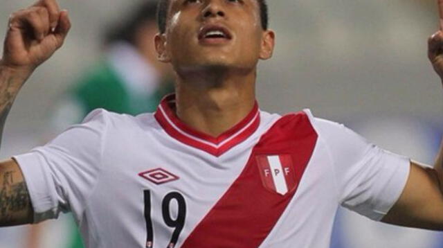 Yoshimar Yotún con la selección peruana